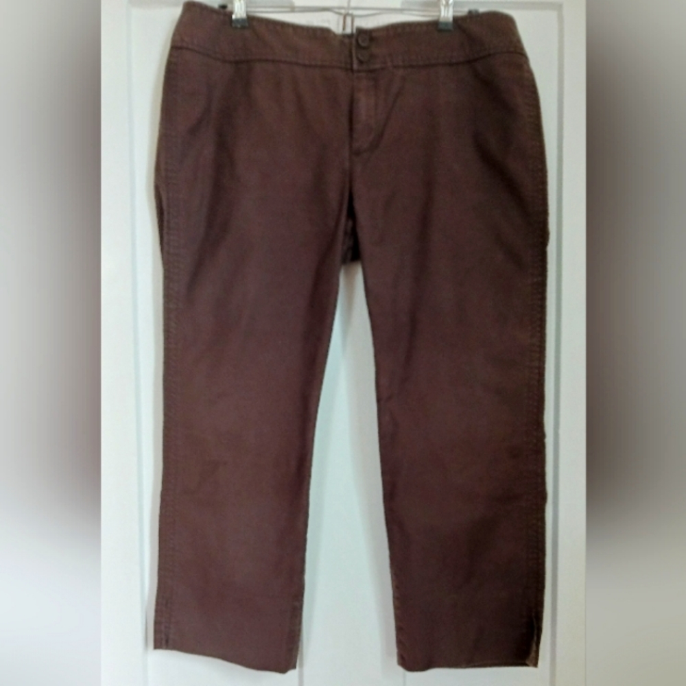 Gap Stretch Cropped Pants in Brown